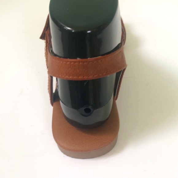 Michael Kors Sandals - Picture 3 of 9